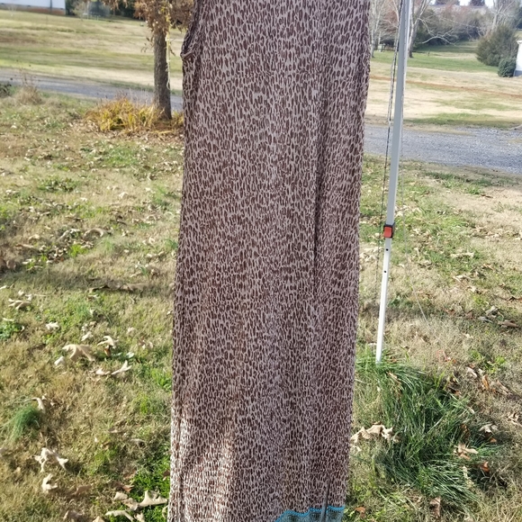 Leopard print maxi dress. Size small. Good Clothes. - Picture 8 of 9